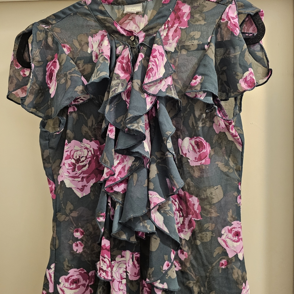 Converse One Star Women's Floral Ruffle Button Down Shirt, Size Small